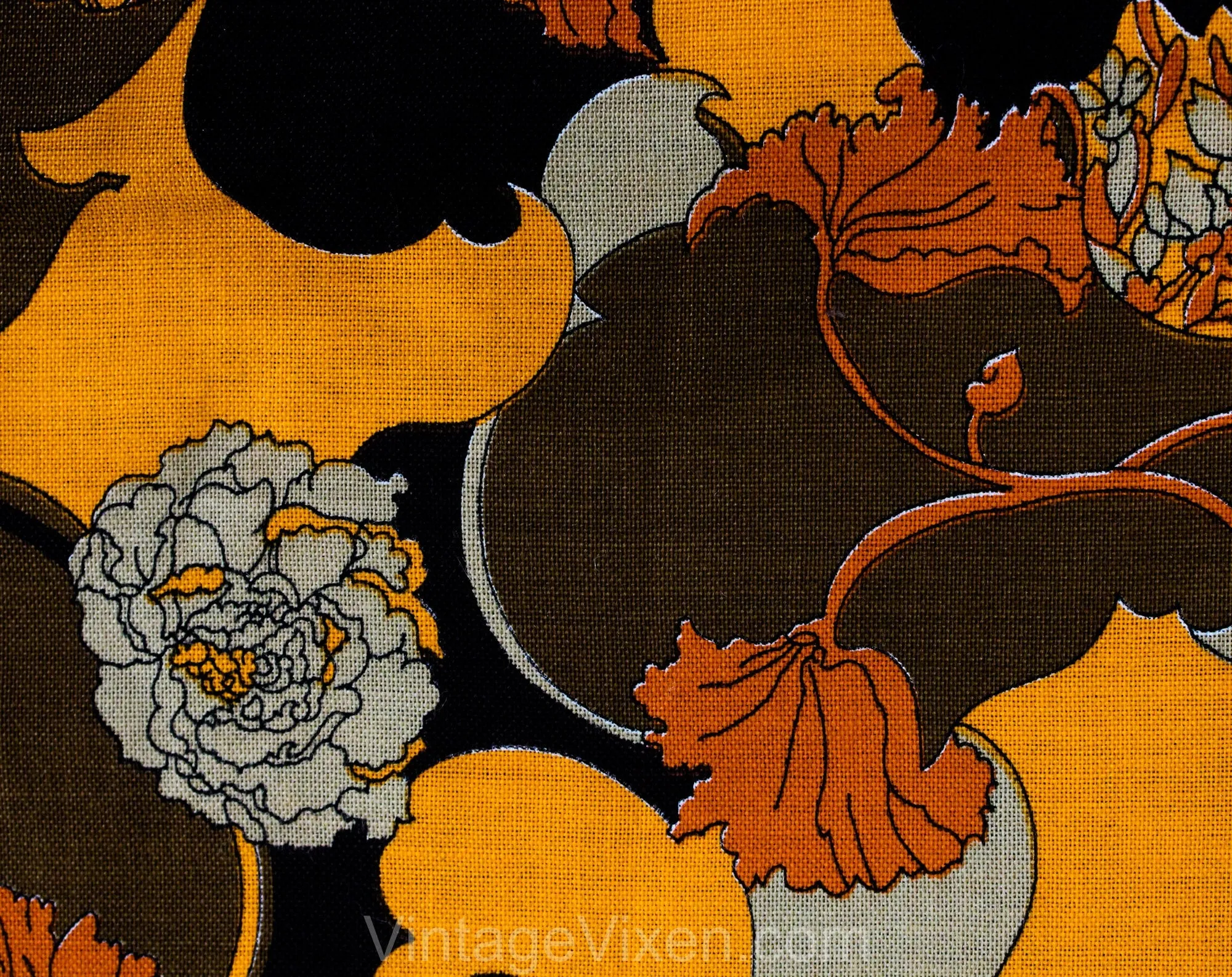 60s Mod Fabric - 1.6 Yards x 44.5 Inches - Orange Red Brown Black - Modernist 1960s Psychedelic Thin Summer Cotton Yardage - Fine Poplin