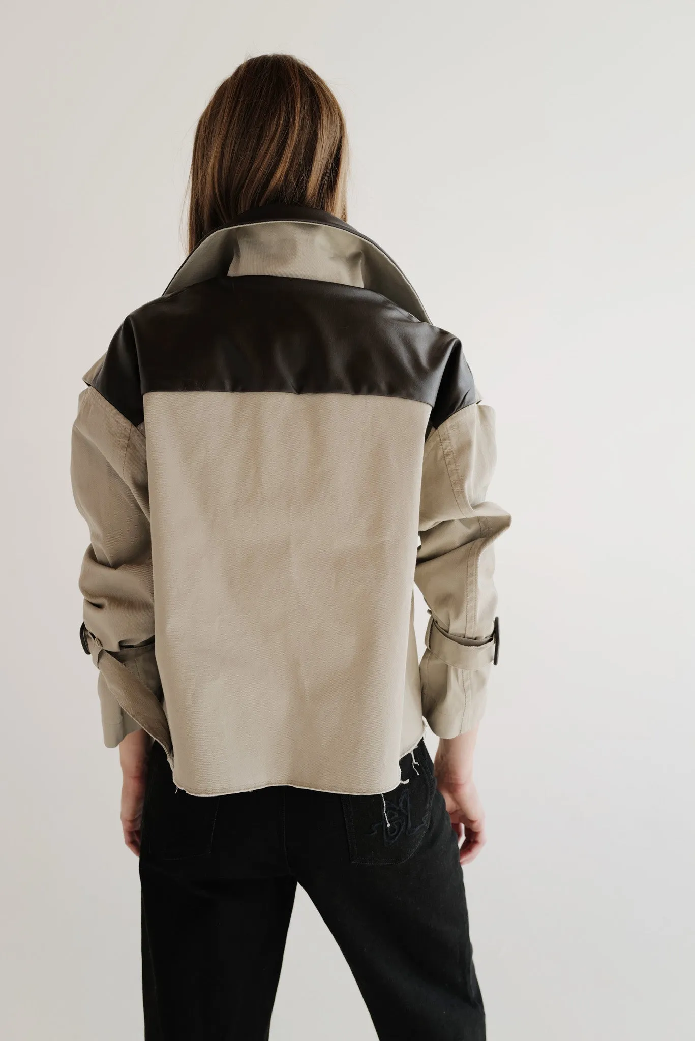 Cotton Crop Trench-Cape SARA FW24 (Back to stock )