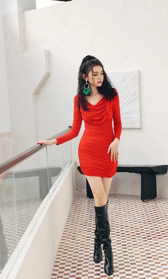DOLLY Elegant Red Long Sleeve Hooded Slim Fit Hip Hug Short Part Dress-JUDY