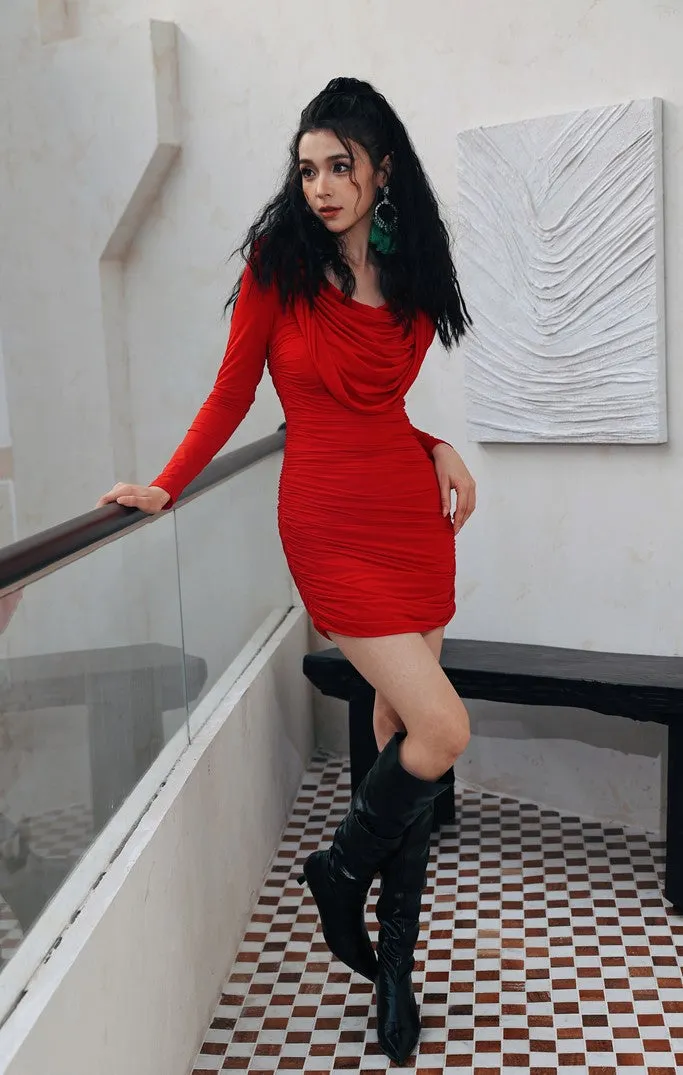 DOLLY Elegant Red Long Sleeve Hooded Slim Fit Hip Hug Short Part Dress-JUDY