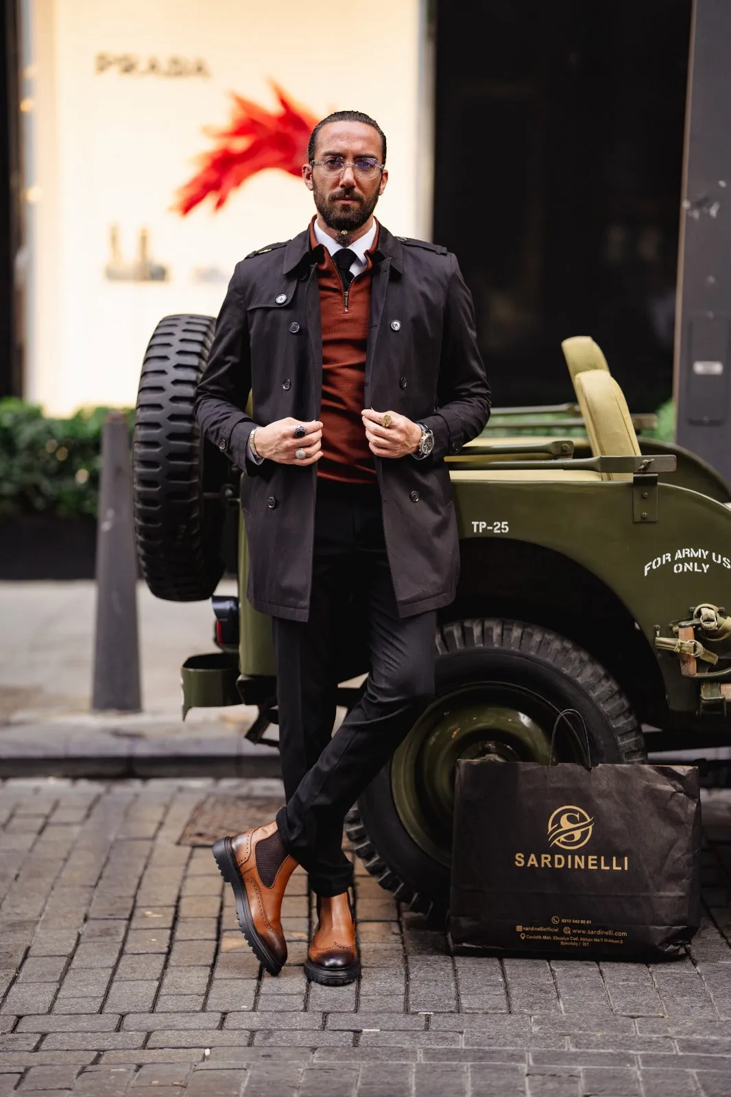 Eden Slim Fit Wide Collared Black Trench Coat
