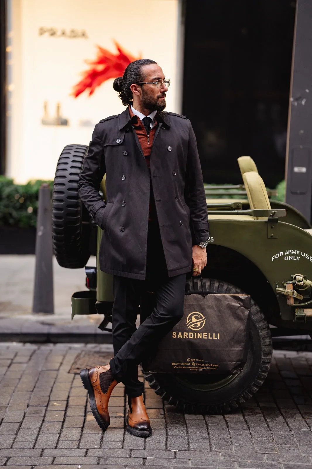 Eden Slim Fit Wide Collared Black Trench Coat