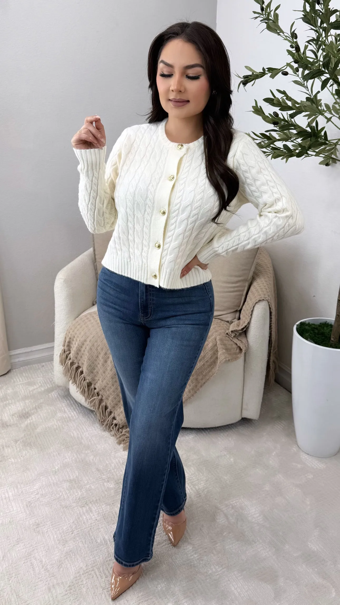 LAUREN IVORY CARDIGAN