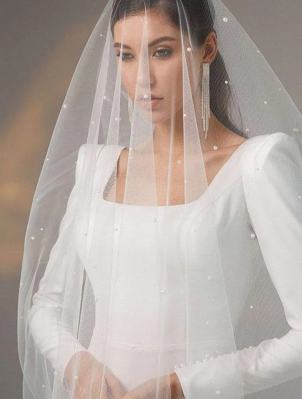 Pallium White Wedding Dress