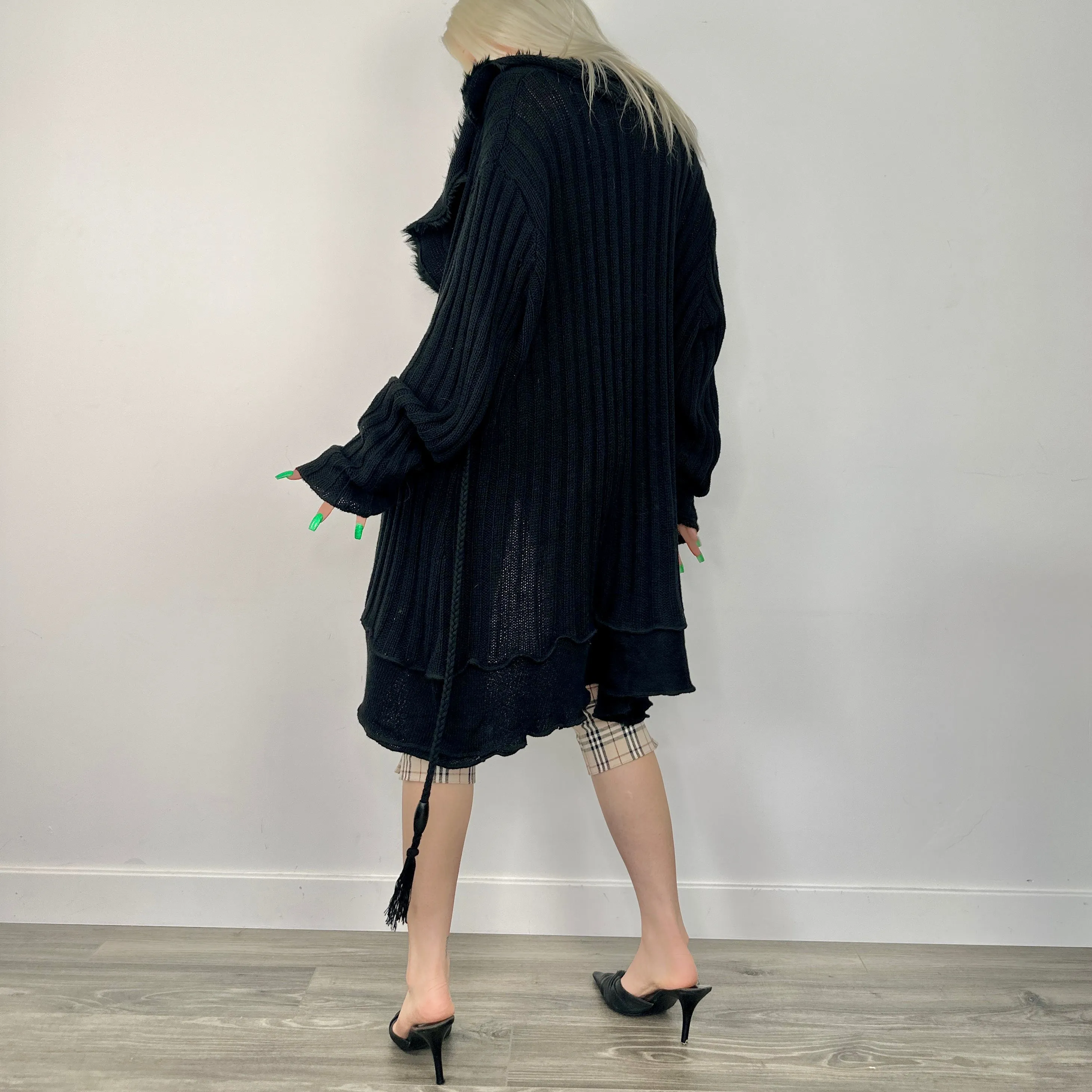 Vintage Knit Whimsigoth Cardigan (2XL)